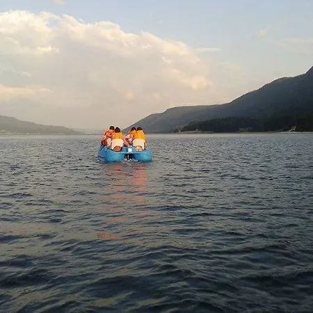 Family Sia 호텔 서르니차